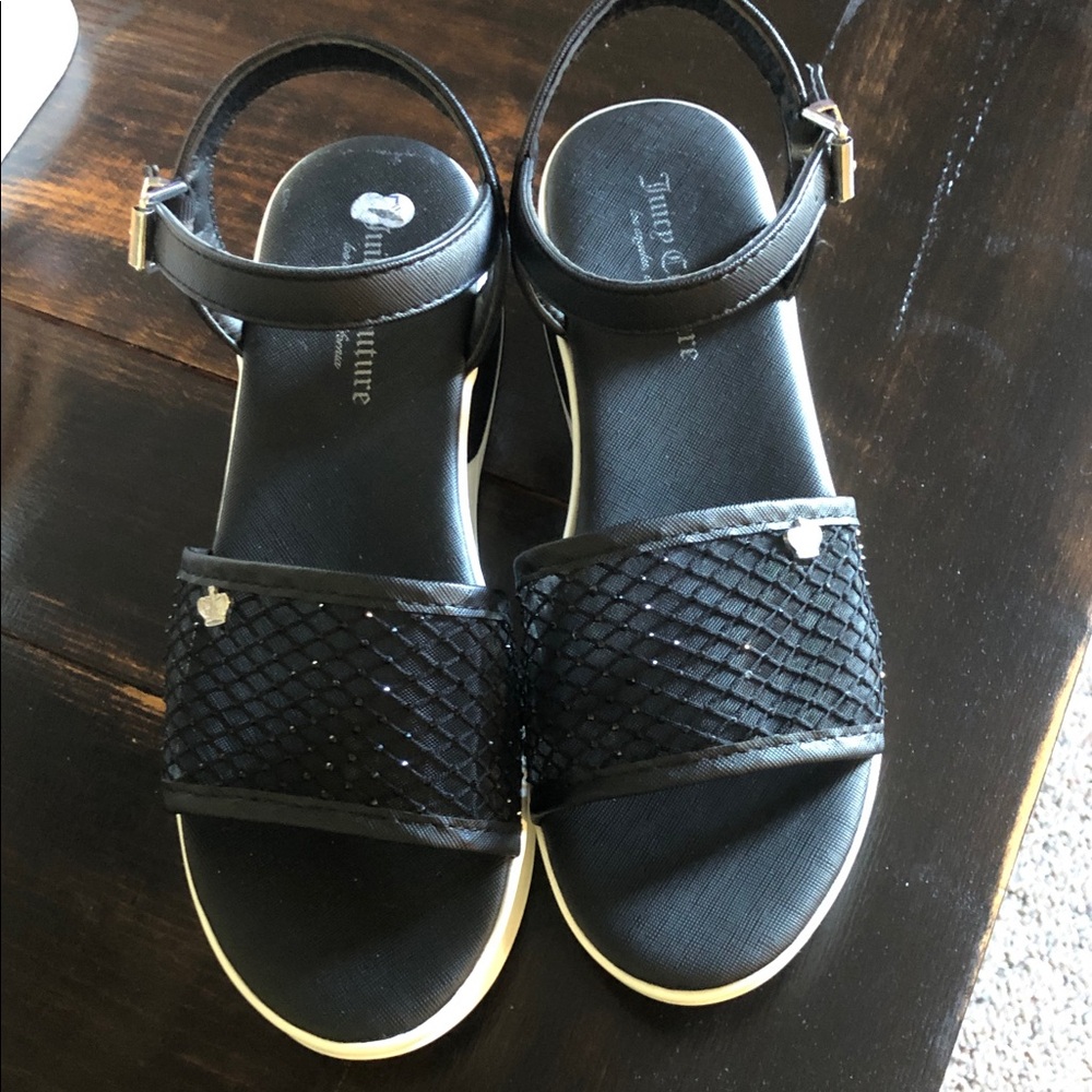 Juicy Couture Black and White Sandals
